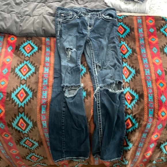 Boot cut jeans with holes - Picture 1 of 4
